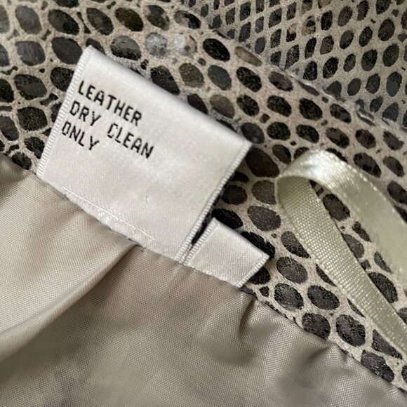 Lucid Leather Snake Print Pants Size 7 - Picture 5 of 9